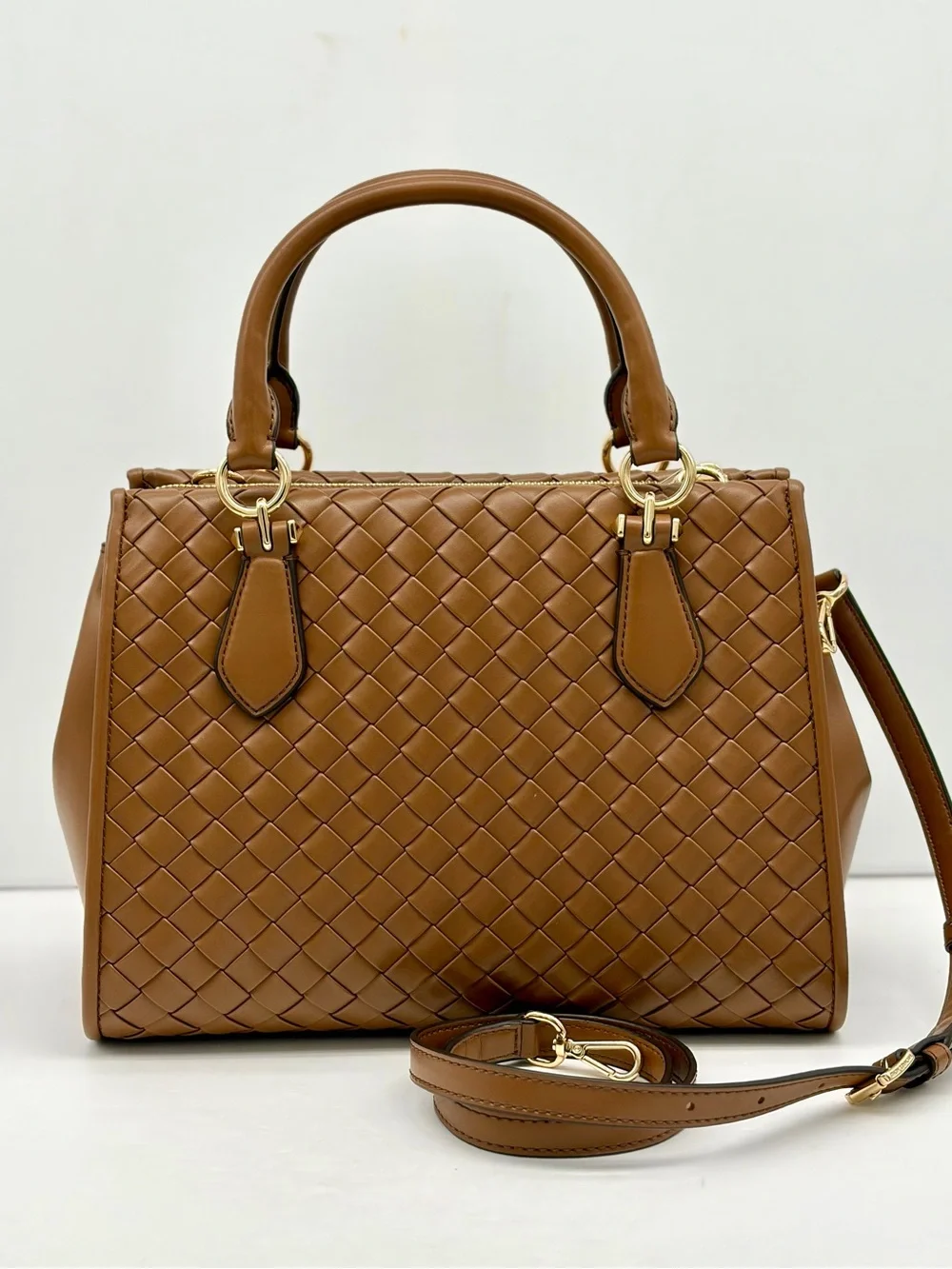 MICHAEL KORS  Marilyn Medium Woven Satchel Crossbody Bag Luggage